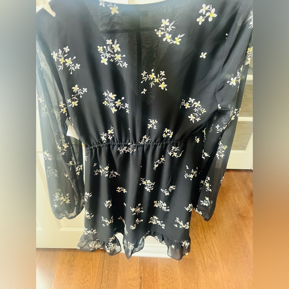 Bar III size small beautiful Floral Ruffle Black Dress - Picture 6 of 6